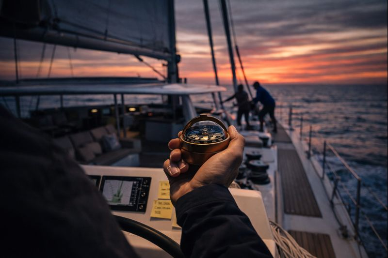 Strategische Vision umsetzen: Kompass statt Kleingeld – Führung auf dem Meer